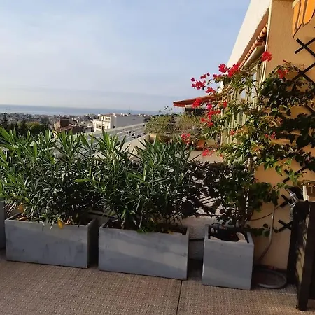 Vue Panoramique Sur La Baie De Cannes Apartament
